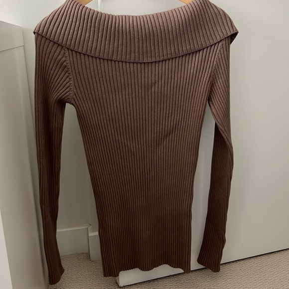 na-kd off the shoulder sweater - Picture 4 of 5